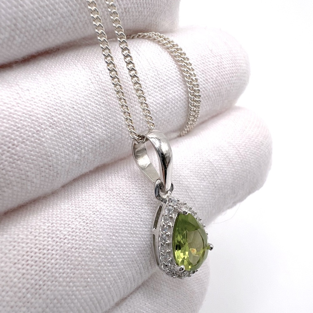 Genuine Peridot & Clear Cz .925 Sterling Silver Necklace - Picture 6 of 14